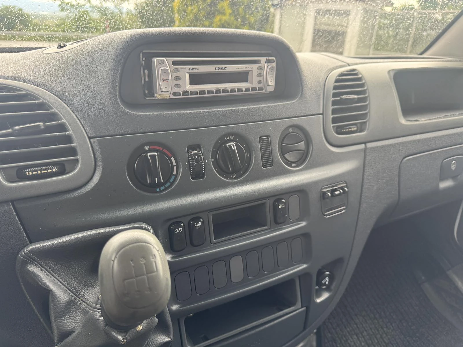 Mercedes-Benz Sprinter 416 Bкат, КЛИМА 4.95м , снимка 9 - Бусове и автобуси - 54641779