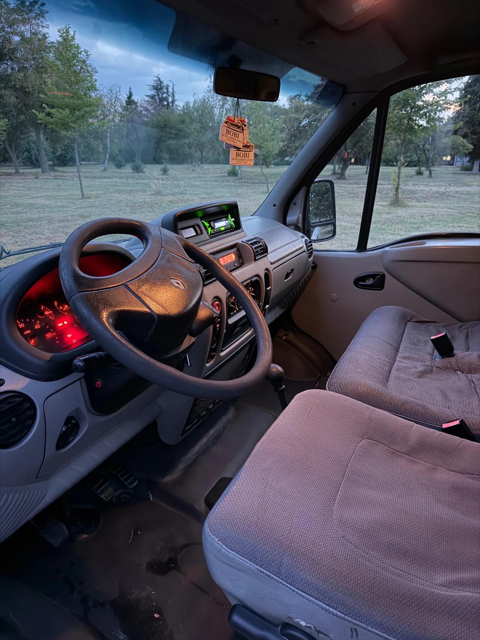 Renault Master, снимка 8 - Бусове и автобуси - 55344067