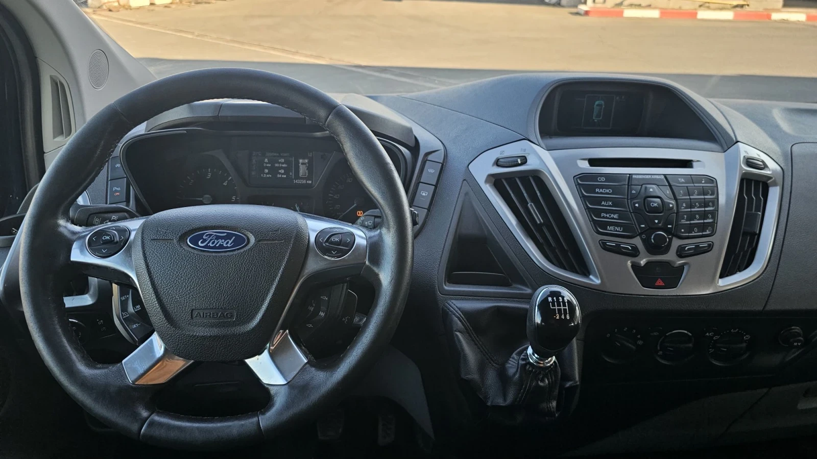 Ford Transit Custom 2.2 - 155к.с-2 климатика , снимка 7 - Бусове и автобуси - 55929725