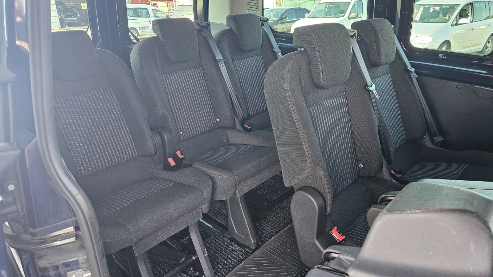 Ford Transit Custom 2.2 - 155к.с-2 климатика , снимка 12 - Бусове и автобуси - 55929725