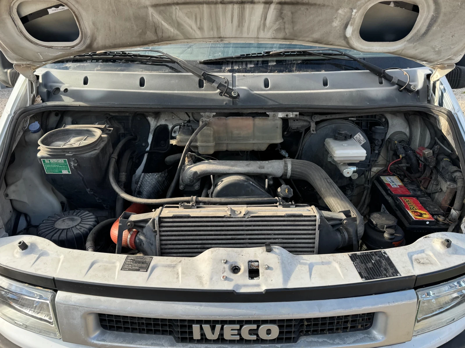 Iveco 35c13 Самосвал  * климатик * , снимка 17 - Бусове и автобуси - 56506237