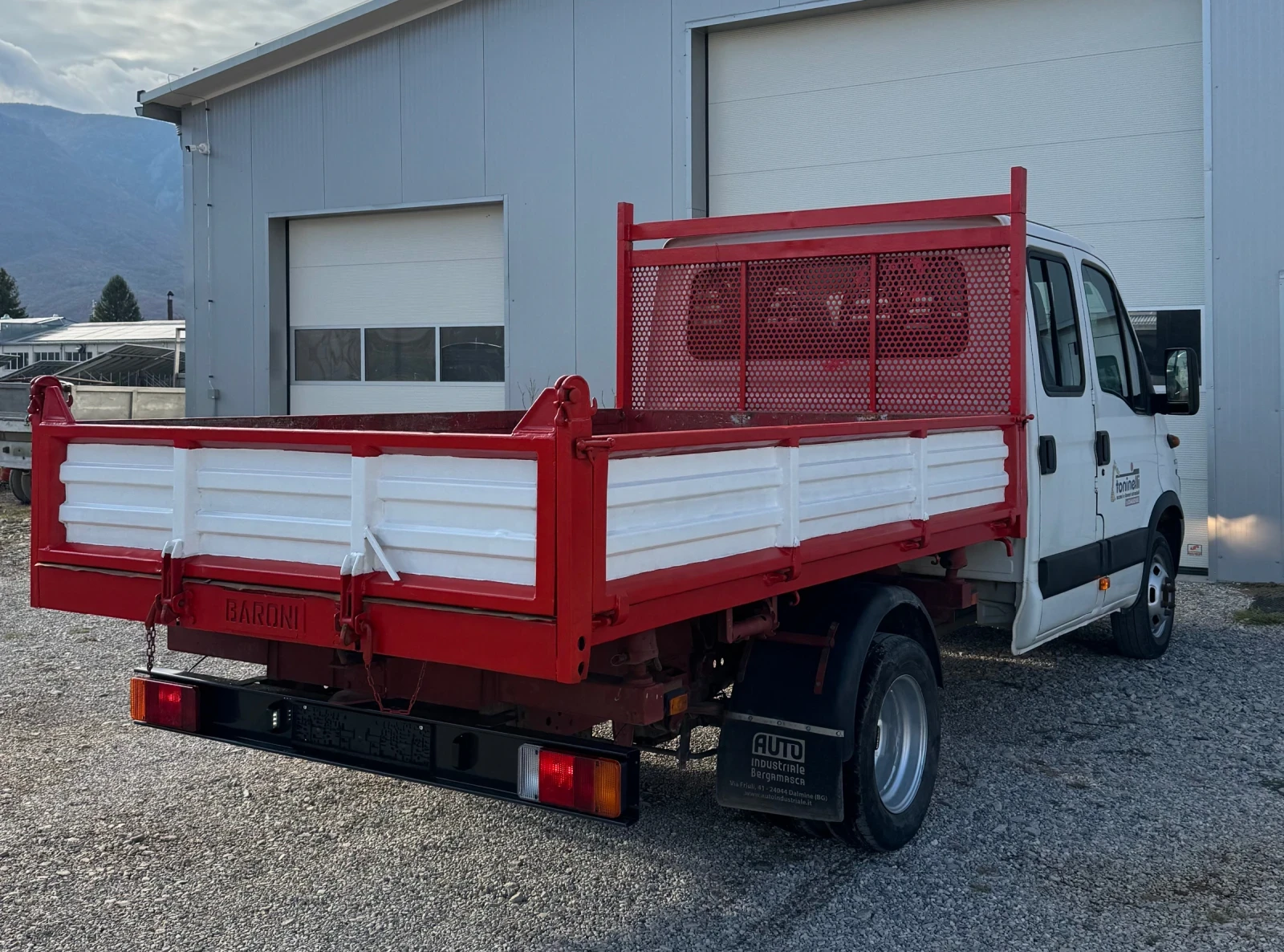 Iveco 35c13 Самосвал  * климатик * , снимка 5 - Бусове и автобуси - 56506237