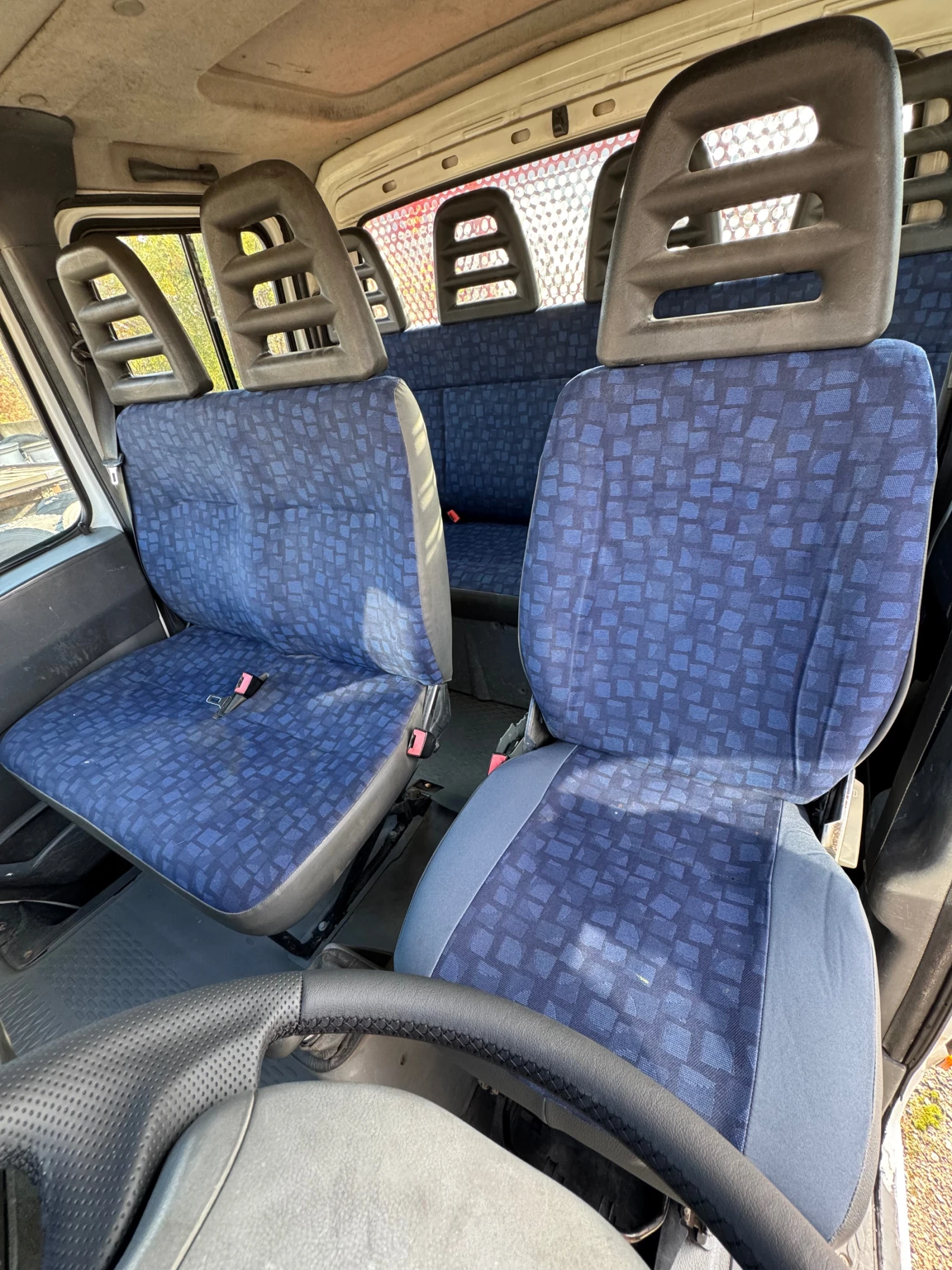 Iveco 35c13 Самосвал  * климатик * , снимка 13 - Бусове и автобуси - 56506237