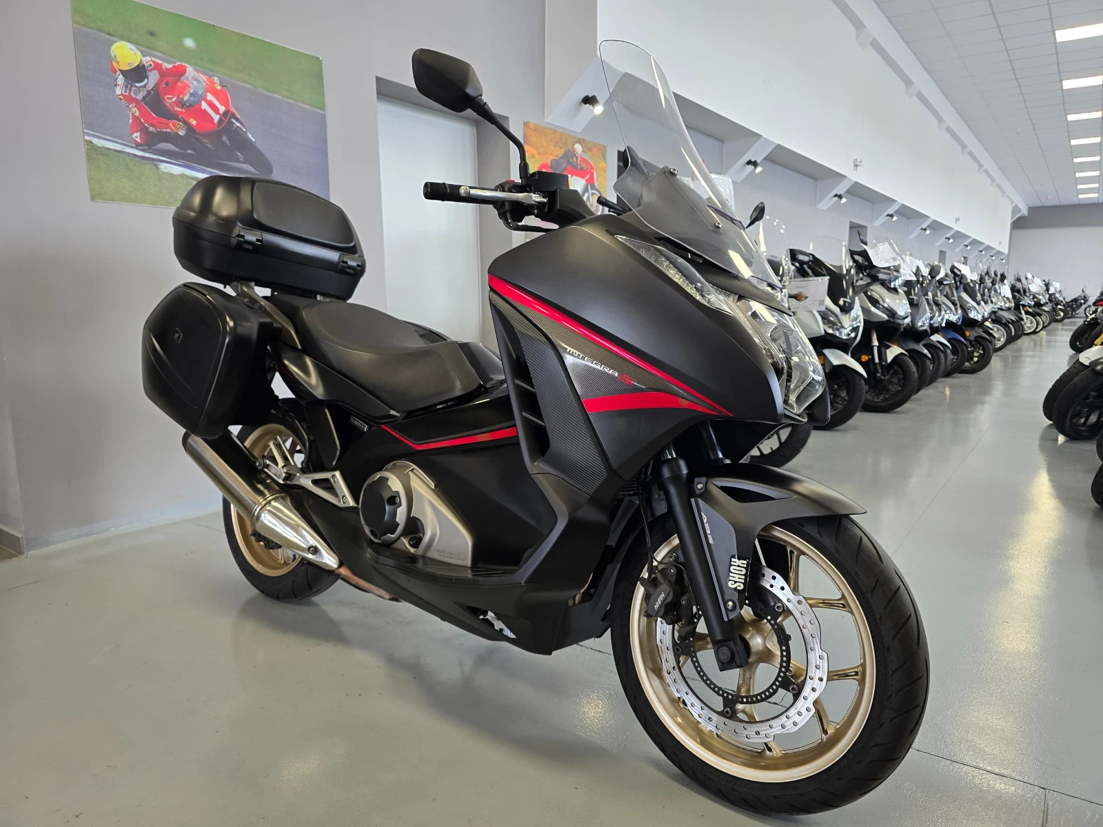 Honda Integra S 750ie, 2015г., снимка 2 - Мотоциклети и мототехника - 56104312