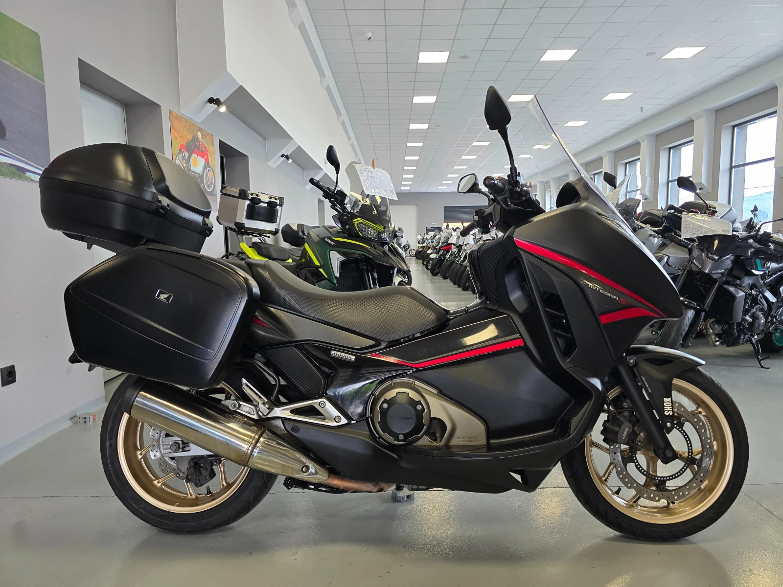 Honda Integra S 750ie, 2015г., снимка 3 - Мотоциклети и мототехника - 56104312