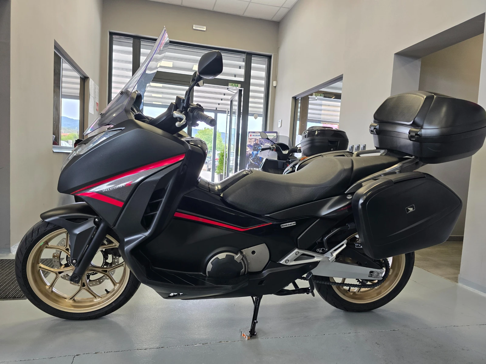 Honda Integra S 750ie, 2015г., снимка 6 - Мотоциклети и мототехника - 56104312