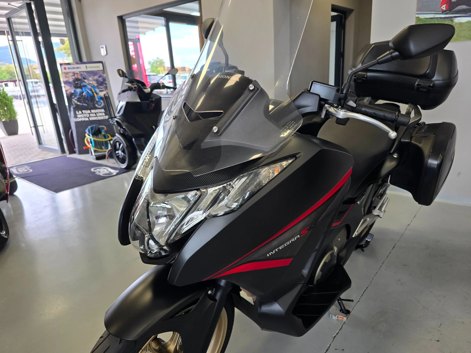 Honda Integra S 750ie, 2015г., снимка 8 - Мотоциклети и мототехника - 56104312