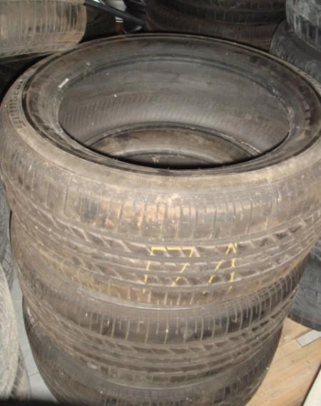 Гуми Летни 255/50R19, снимка 2 - Гуми и джанти - 5259277