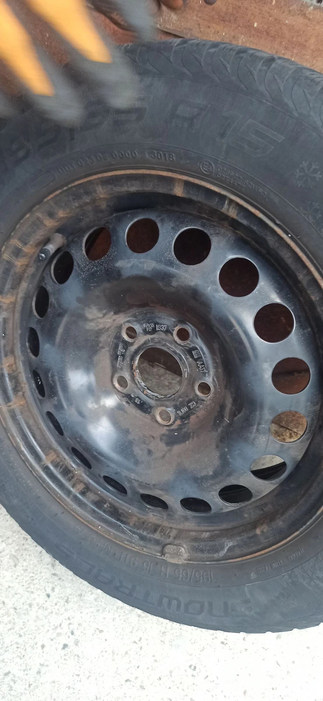    205/55R16  Opel Astra | Mobile.bg   3