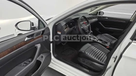 VW Passat 2.0TDI 4MOTION PRESTIGE! PANO/HEAD-UP/CAM, снимка 10