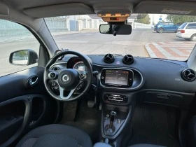 Smart Fortwo EQ, снимка 13