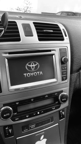 Toyota Avensis, снимка 14