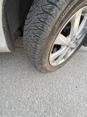 Toyota Yaris - 5000 € - 36095389 10