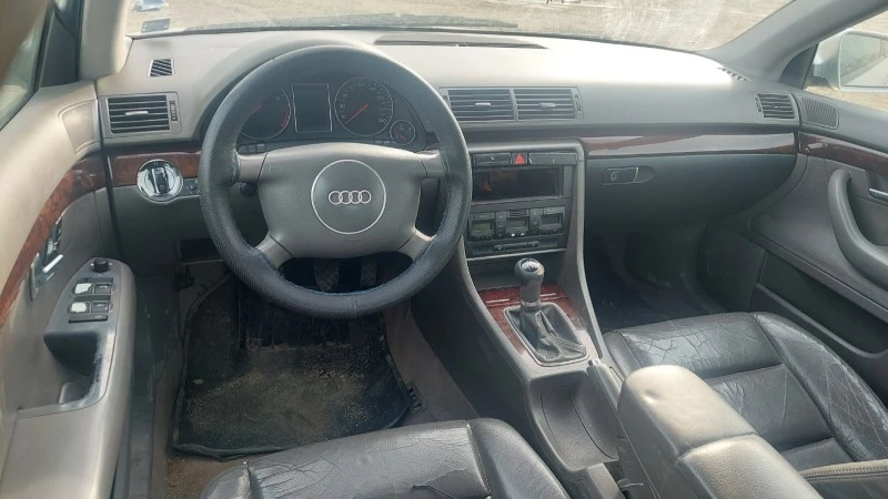 Audi A4 В6 - 2.0, снимка 5 - Автомобили и джипове - 43410186