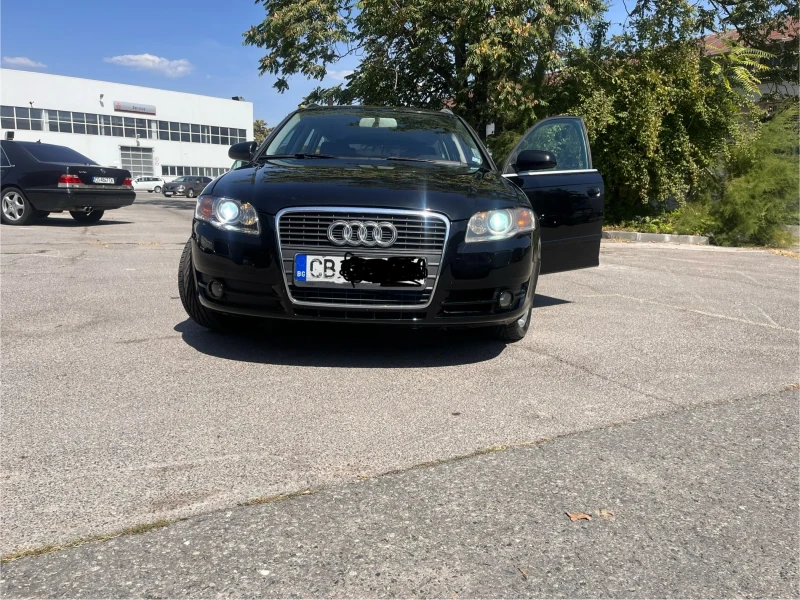 Audi A4 2.0 , снимка 1 - Автомобили и джипове - 47010069