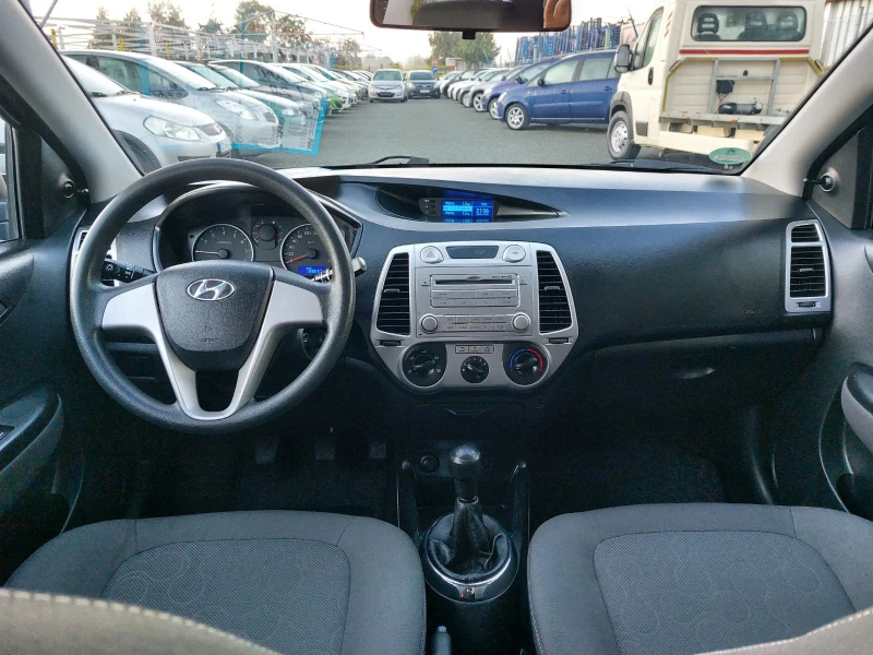 Hyundai I20 1.3вер.мотор, снимка 4 - Автомобили и джипове - 47212279