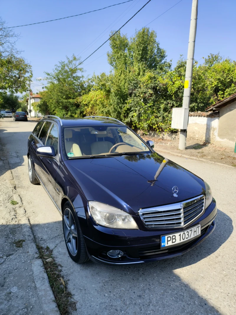 Mercedes-Benz C 320 4matic, снимка 2 - Автомобили и джипове - 48006930