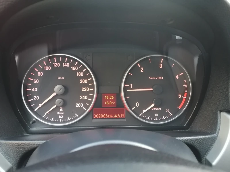 BMW 320 D, снимка 13 - Автомобили и джипове - 48490834