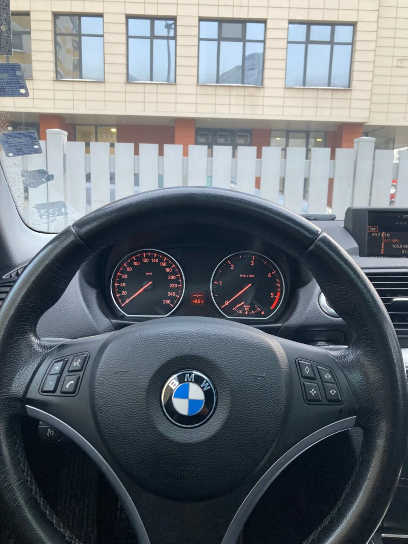 BMW 120 d, снимка 2 - Автомобили и джипове - 48720172