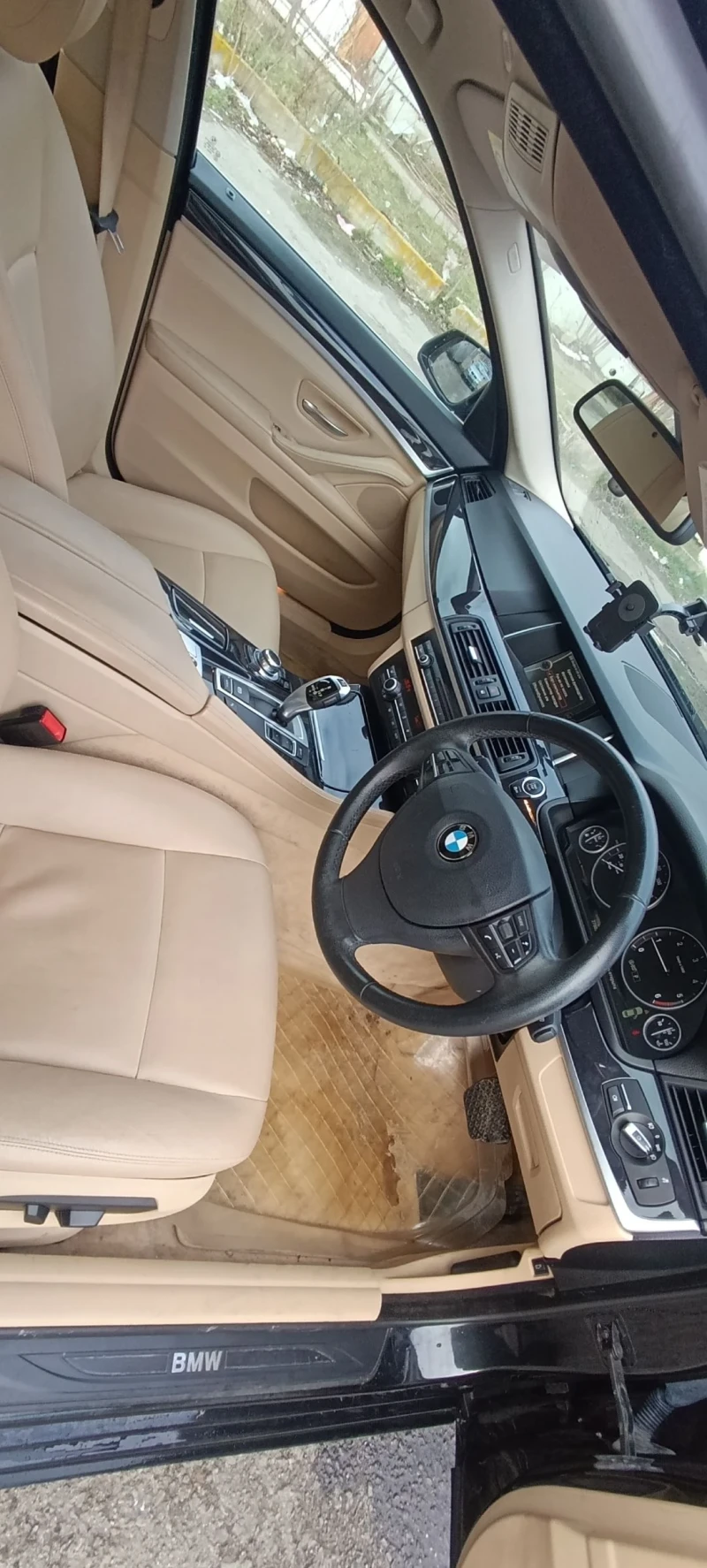 BMW 520 520D SE, снимка 13 - Автомобили и джипове - 48792292