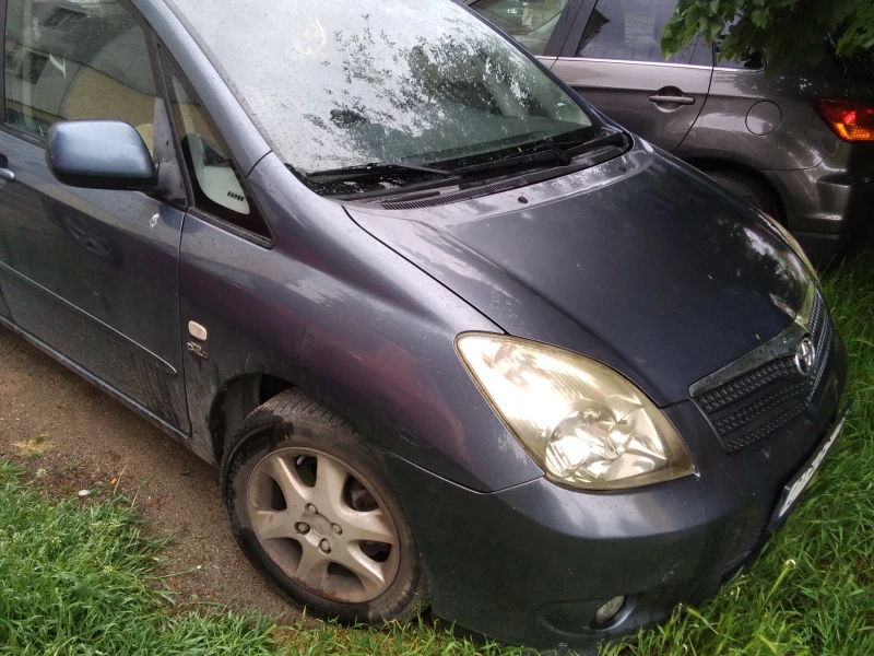 Toyota Corolla verso, снимка 6 - Автомобили и джипове - 52261726