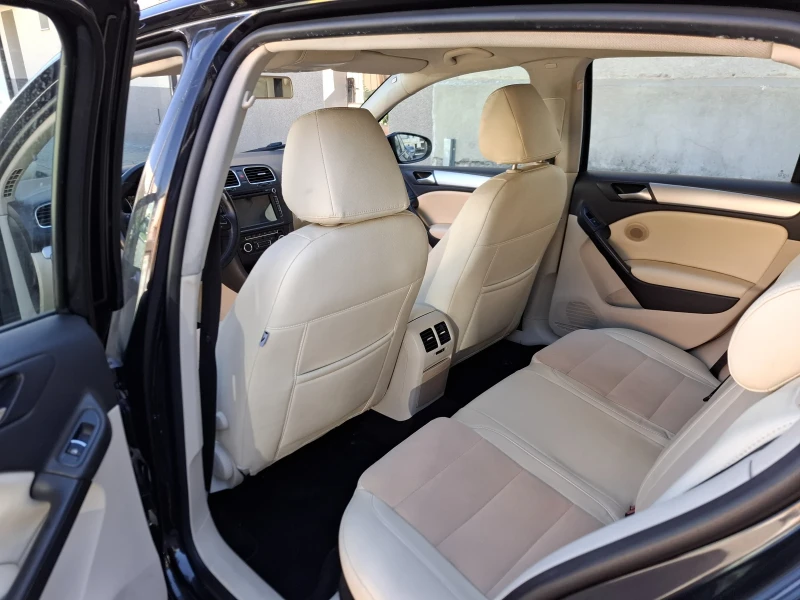 VW Golf Автоматик, снимка 7 - Автомобили и джипове - 51828514