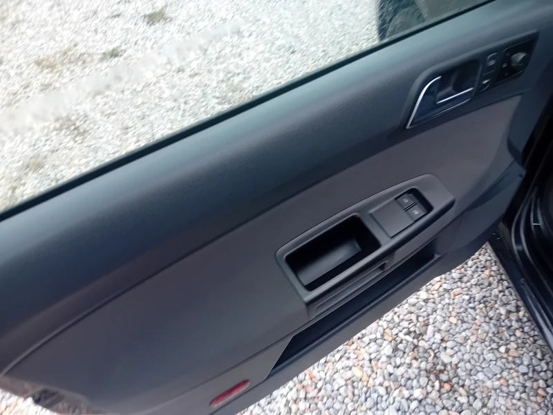 VW Polo 1.4 80k.s, снимка 13 - Автомобили и джипове - 52011991