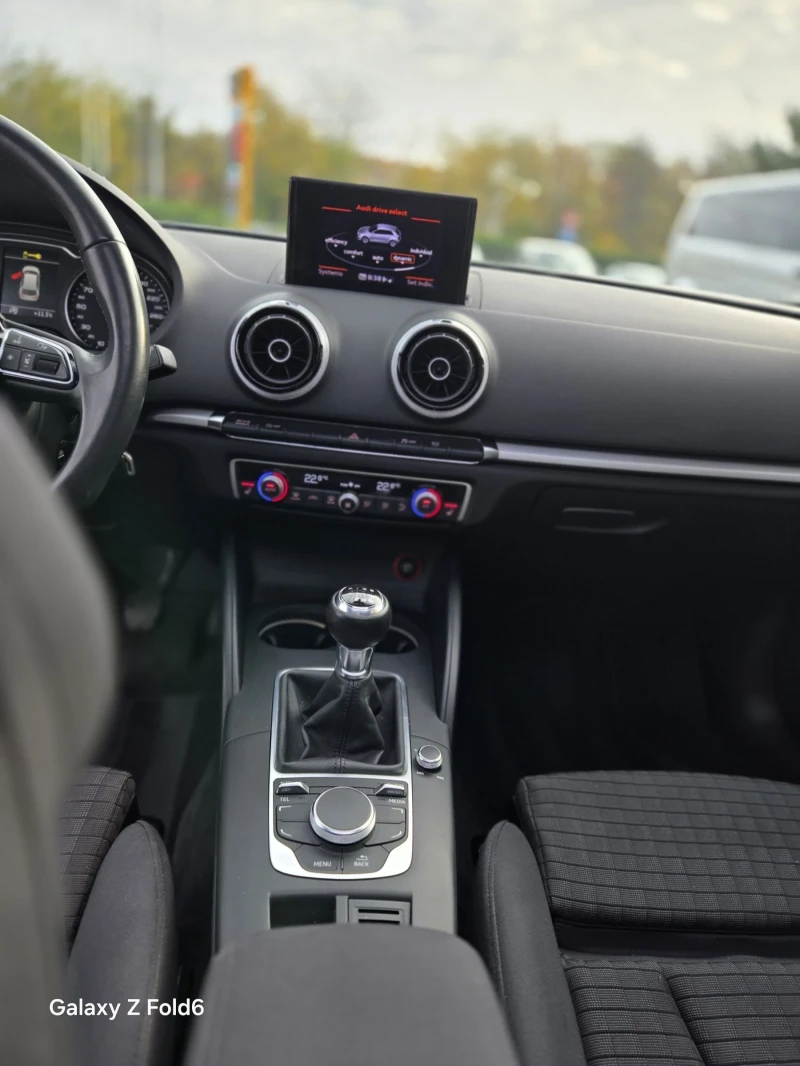 Audi A3 Панорама, сер.ист., подгрев, Drive select, рекаро, снимка 14 - Автомобили и джипове - 52301979