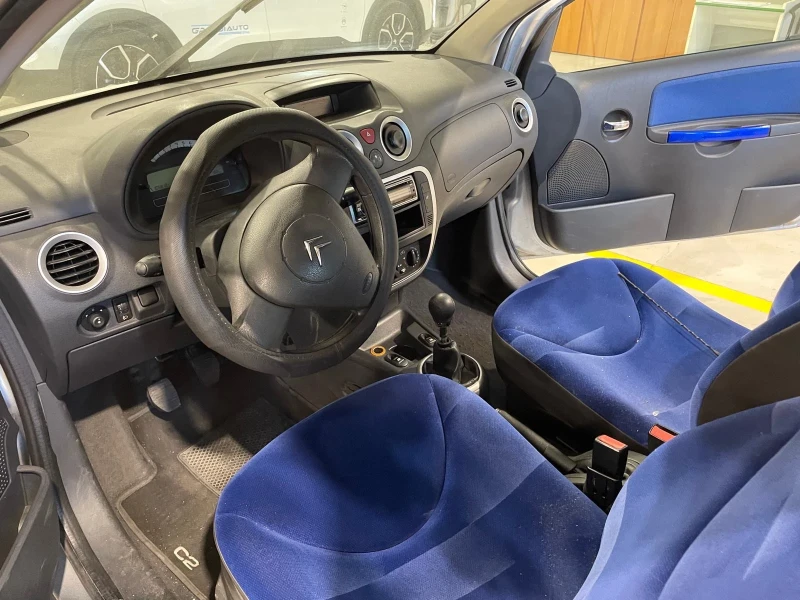 Citroen C2 1.1i, РЕАЛИ КИЛОМЕТРИ, КЛИМАТИК, снимка 4 - Автомобили и джипове - 52614380