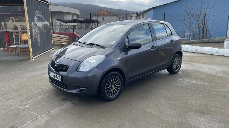 Toyota Yaris, снимка 4 - Автомобили и джипове - 53264290