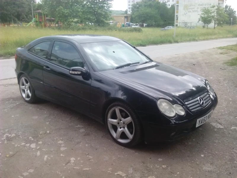 Mercedes-Benz C 200 C220sportcoupe, снимка 1 - Автомобили и джипове - 14806850