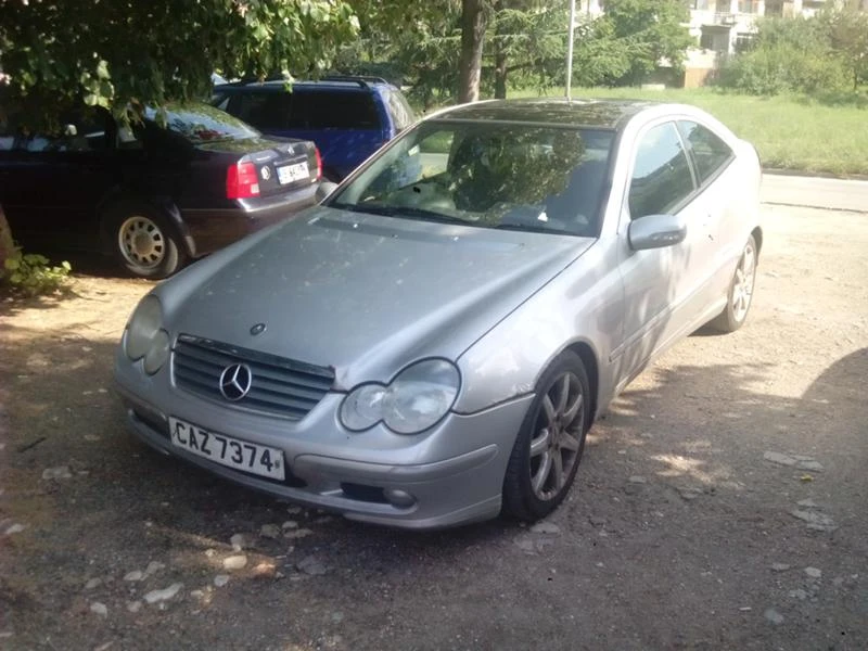 Mercedes-Benz C 200 C220sportcoupe, снимка 11 - Автомобили и джипове - 14806850