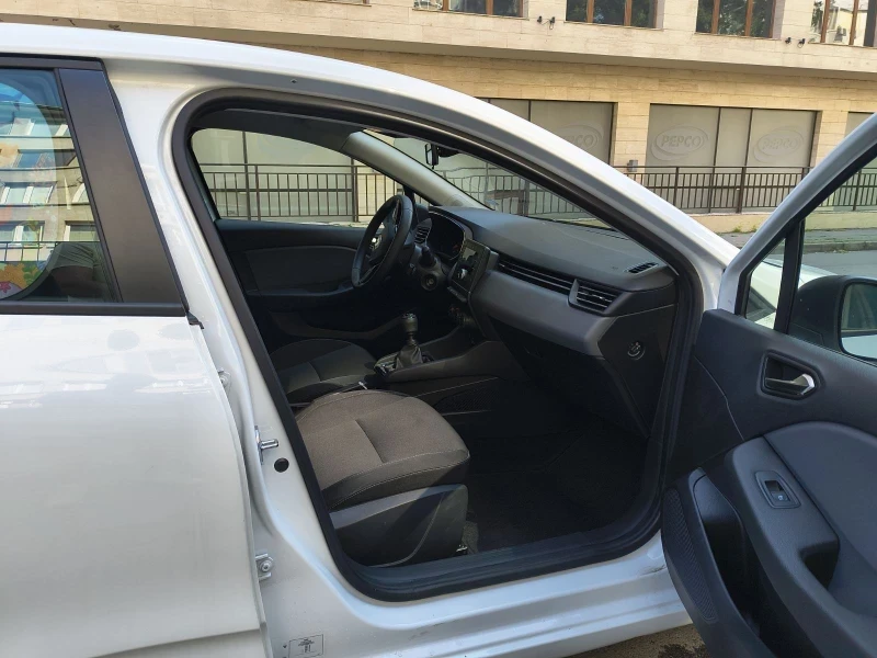 Renault Clio 1.0 T В Гаранция - изображение 8