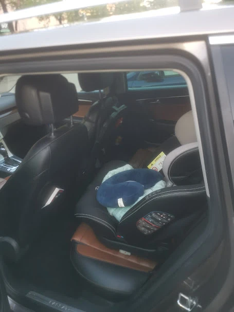 VW Passat Variant B7 2.0TDI 4motion, снимка 5 - Автомобили и джипове - 54065262