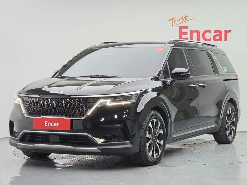 Kia Carnival Diesel 7-Seater Signature| 202к.с.