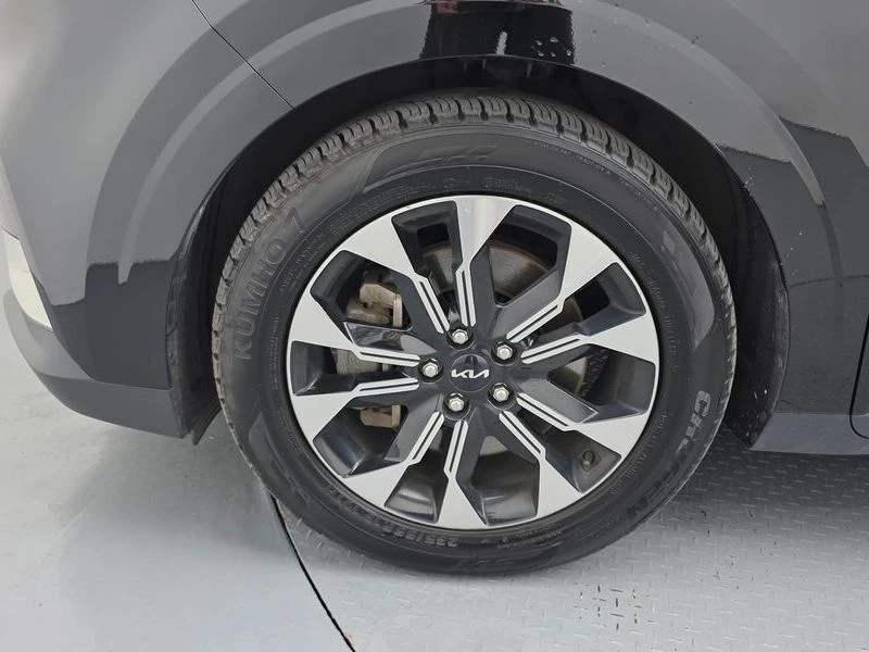 Kia Carnival Diesel 7-Seater Signature| 202к.с., снимка 5 - Автомобили и джипове - 55941254