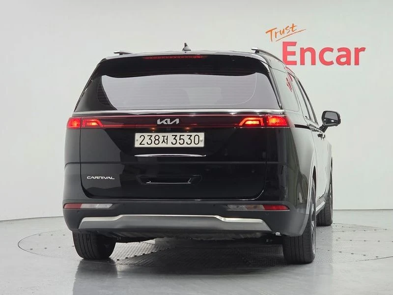 Kia Carnival Diesel 7-Seater Signature| 202к.с., снимка 4 - Автомобили и джипове - 55941254