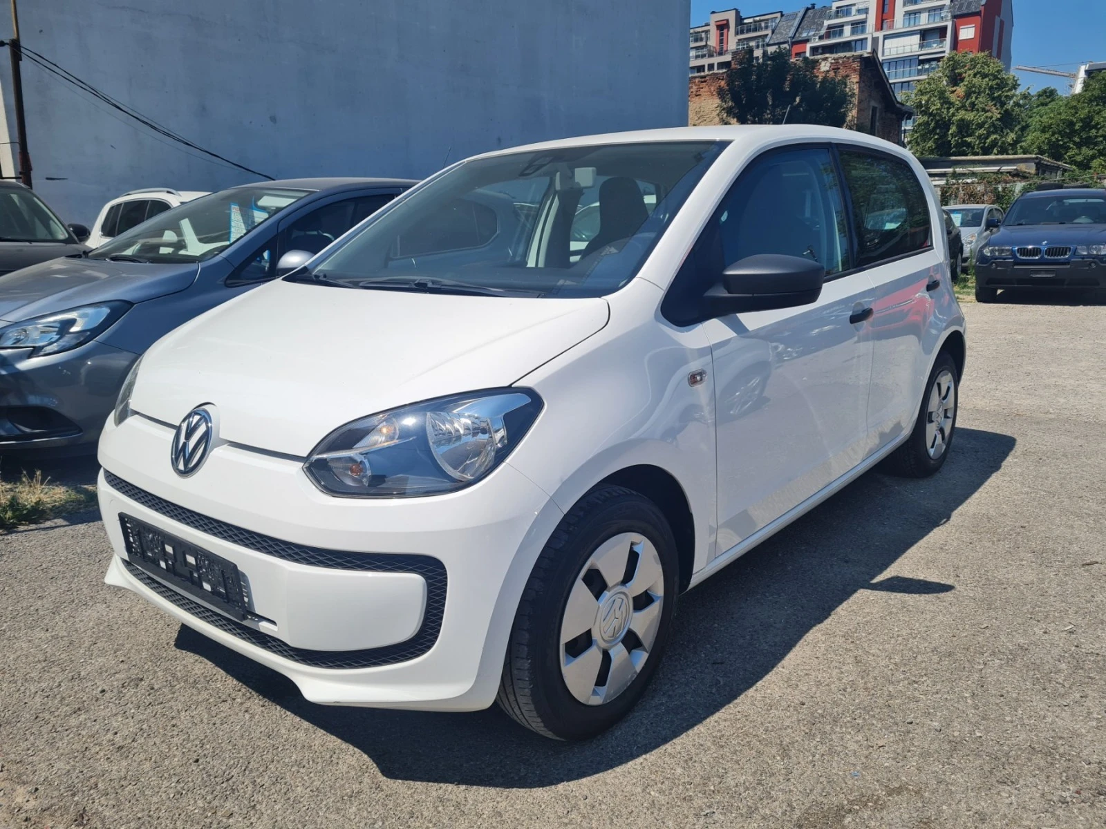 VW Up 1.0i MPI - изображение 3