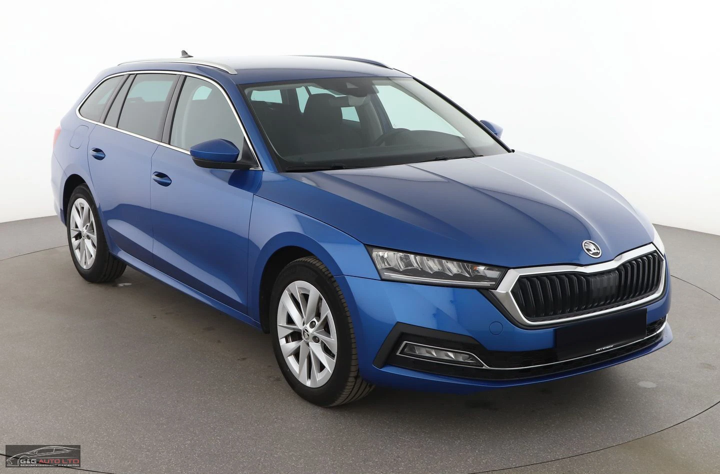 Skoda Octavia 2.0TDI/150HP/STYLE/NAVI/ILED/CAM/PDC/298v - изображение 5