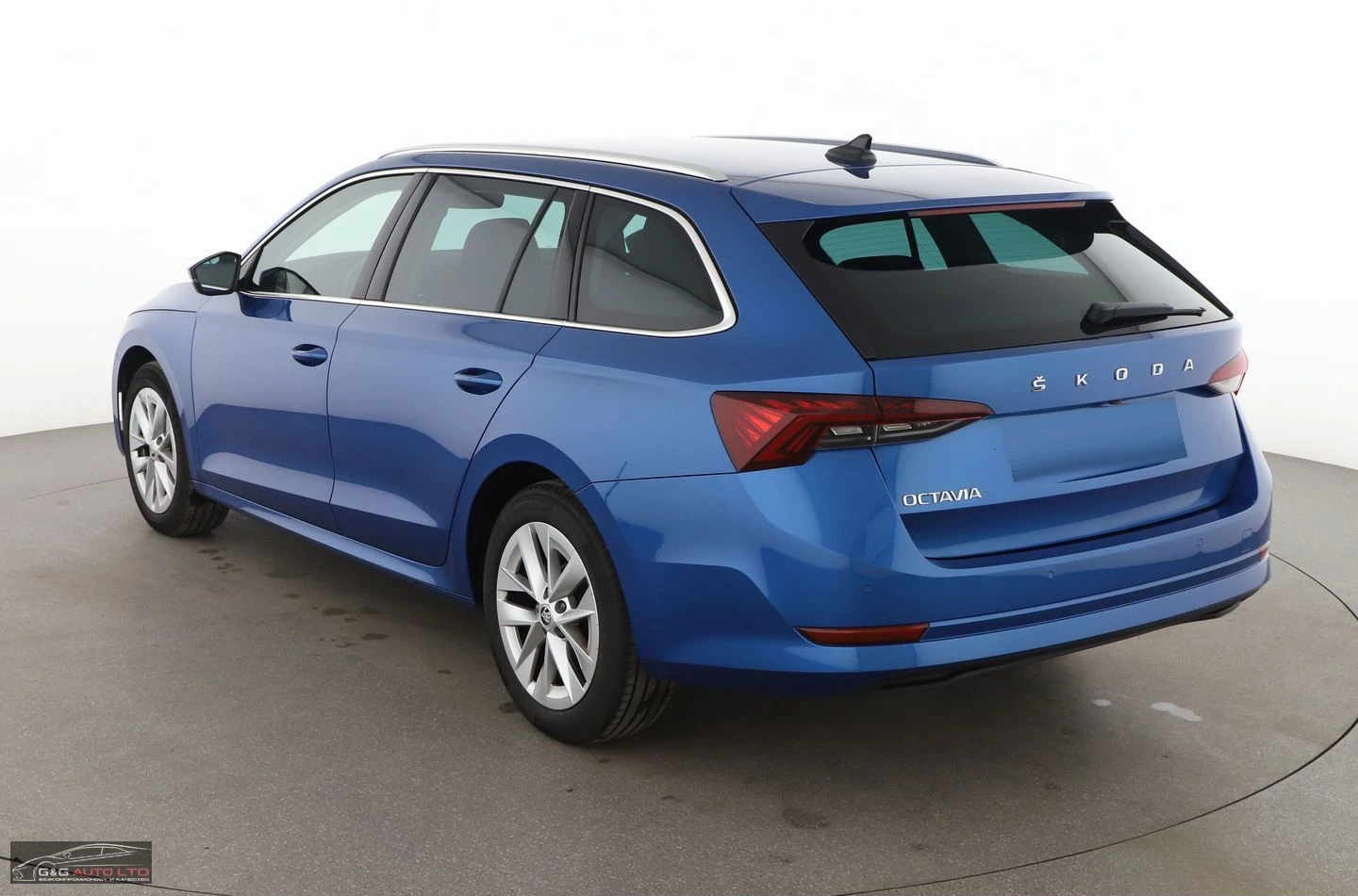 Skoda Octavia 2.0TDI/150HP/STYLE/NAVI/ILED/CAM/PDC/298v - изображение 3