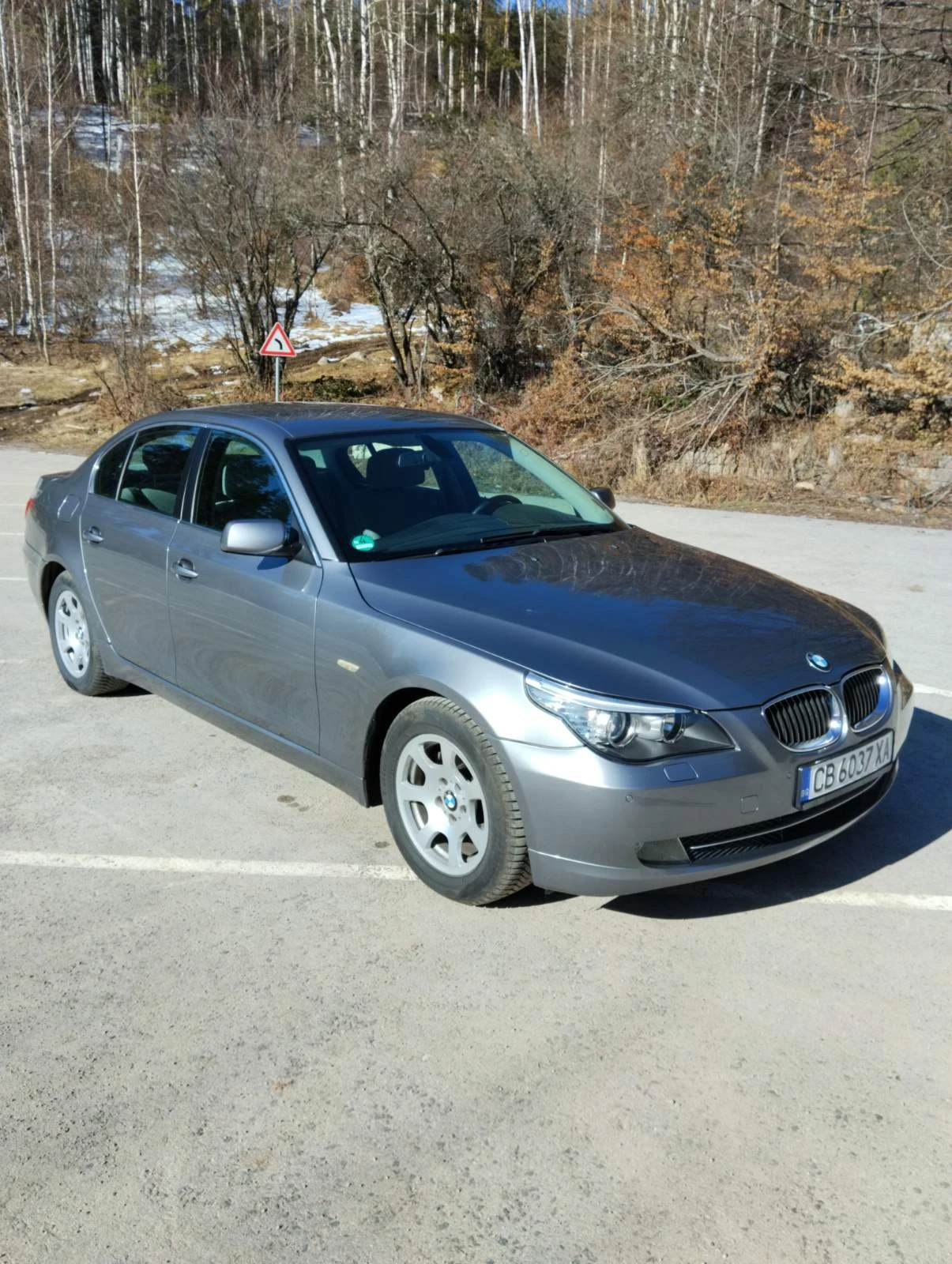 BMW 523 2.5 - изображение 2
