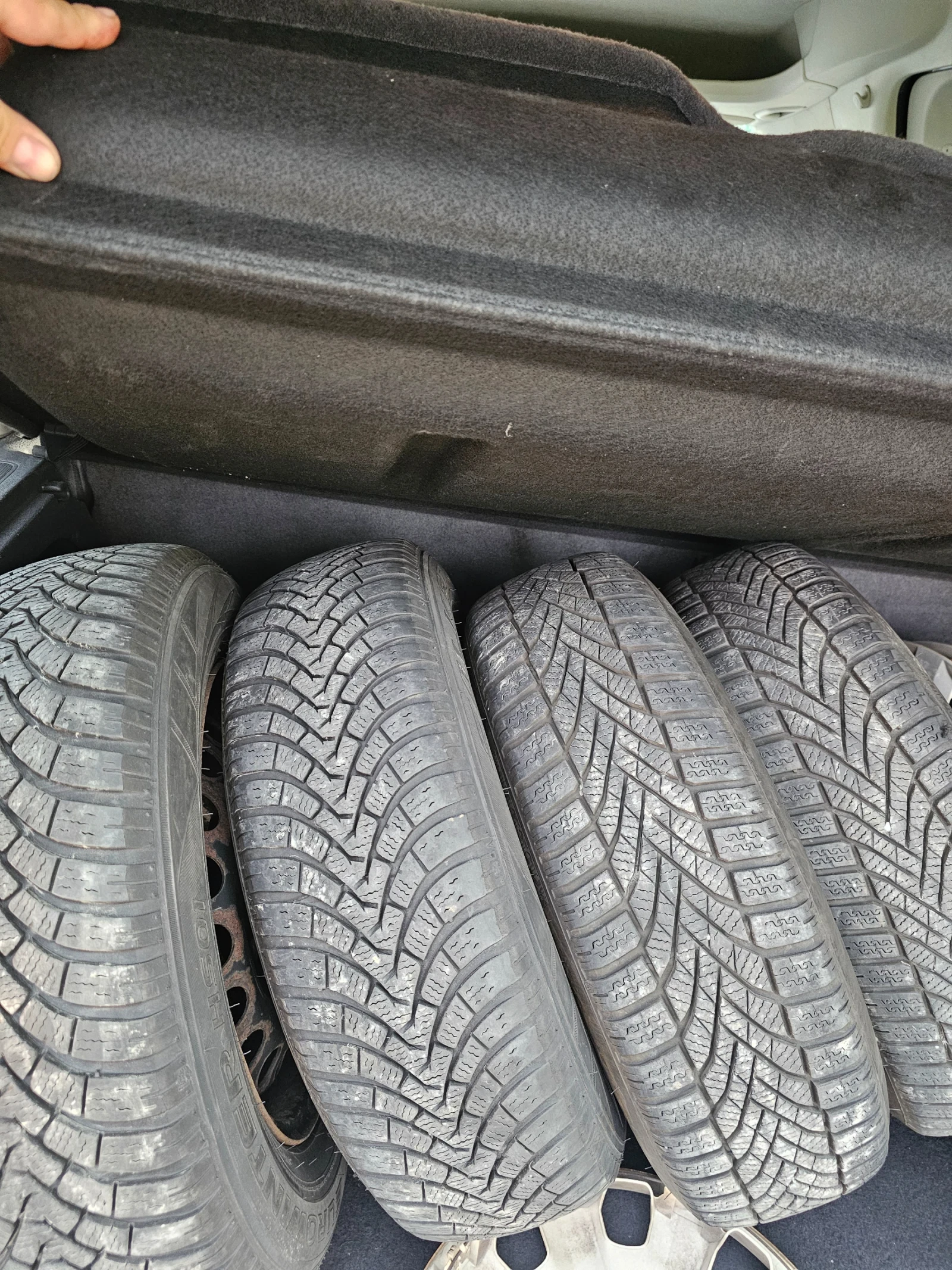 VW Caddy 2.0 tdi 110 hp 4x4 | Mobile.bg   13