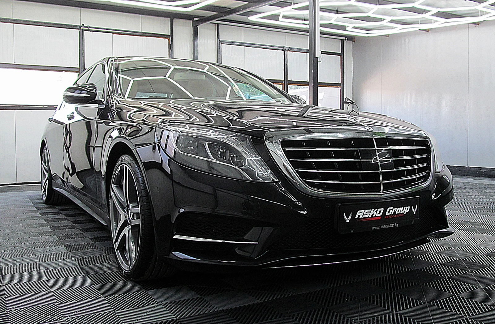 Mercedes-Benz S 350 LONG/4-MATIC/AMG/9gt/2xTV/PANORAMA/СОБСТВЕН ЛИЗИНГ - изображение 3