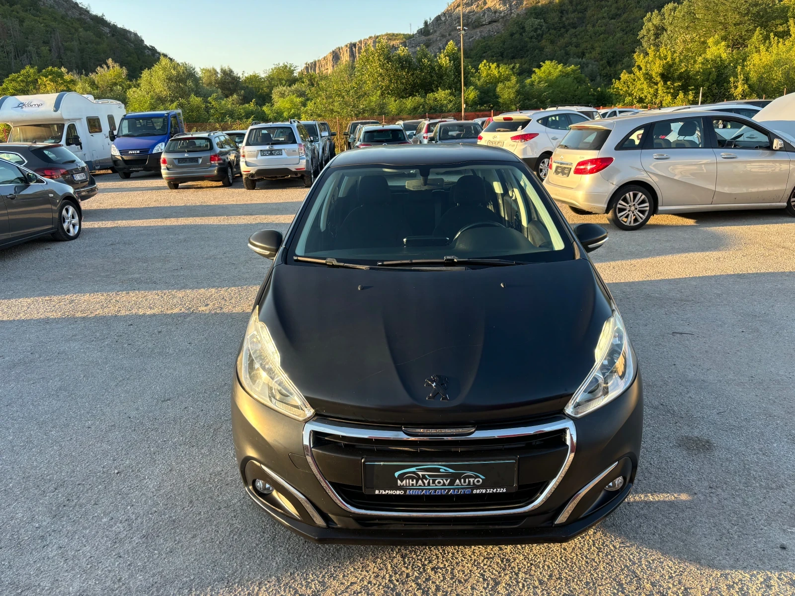 Peugeot 208 1.2i 122 000km! - изображение 8