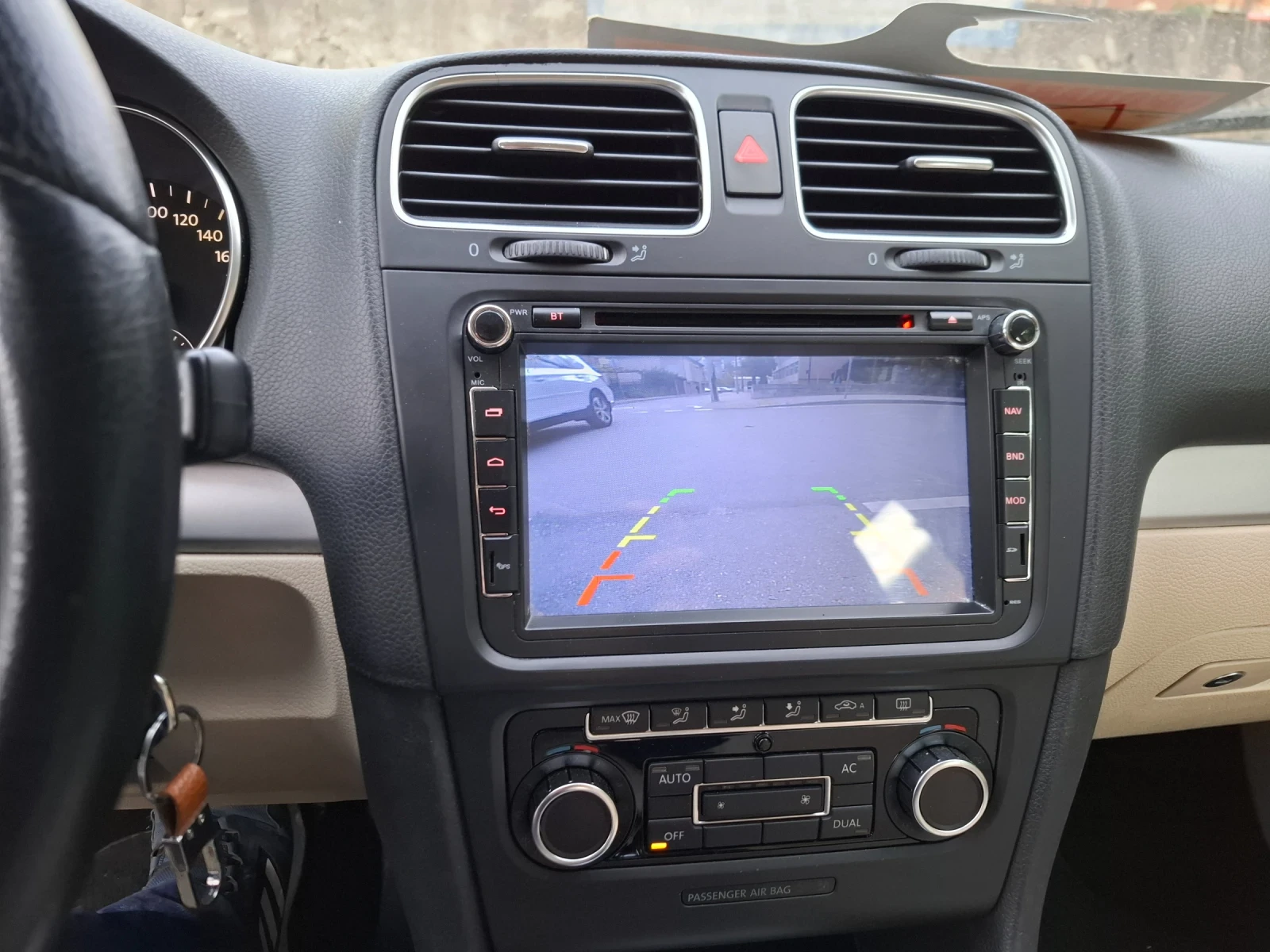 VW Golf  | Mobile.bg   12