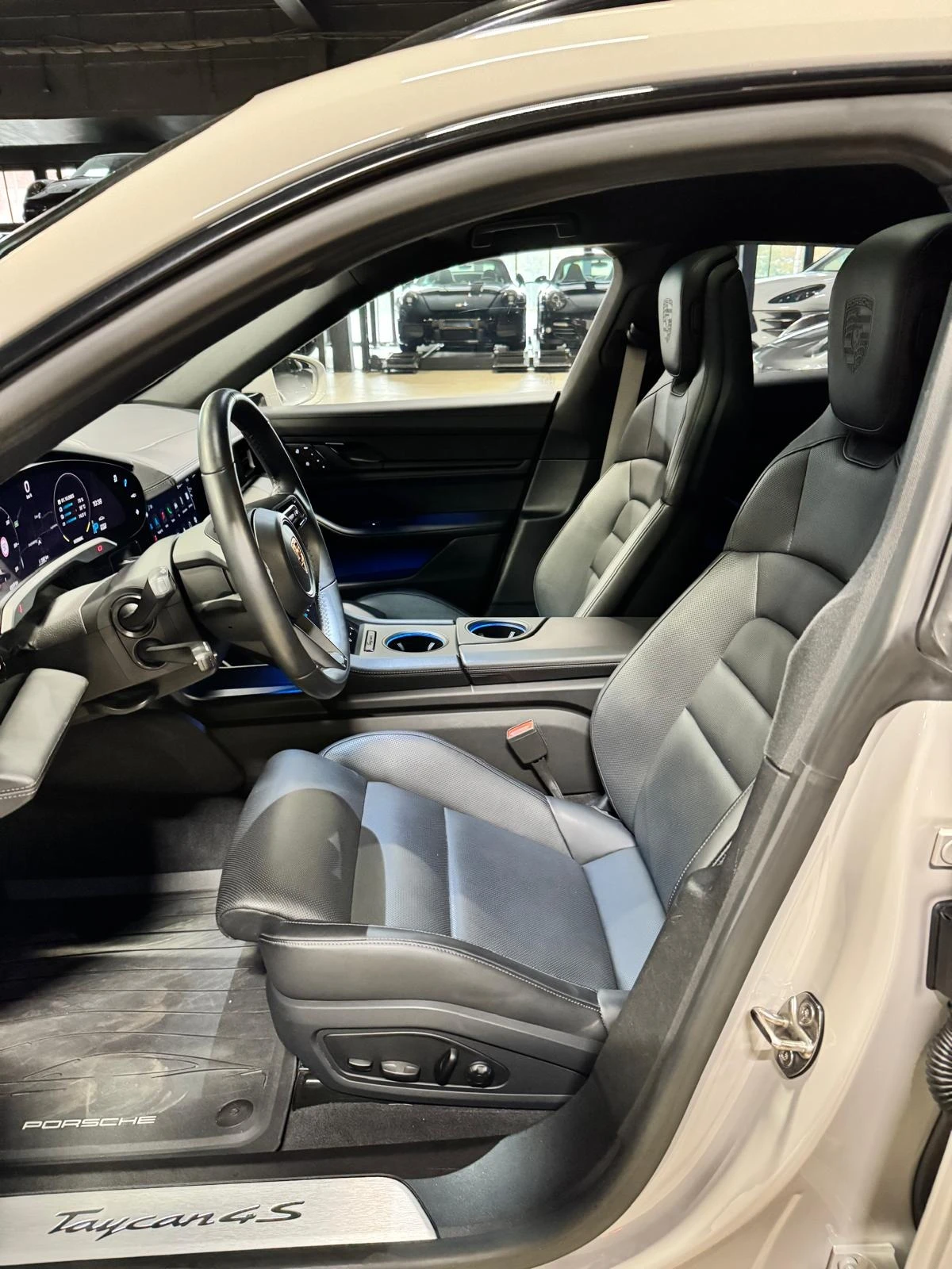 Porsche Taycan CrossTurismo 4s SportChrono - изображение 4