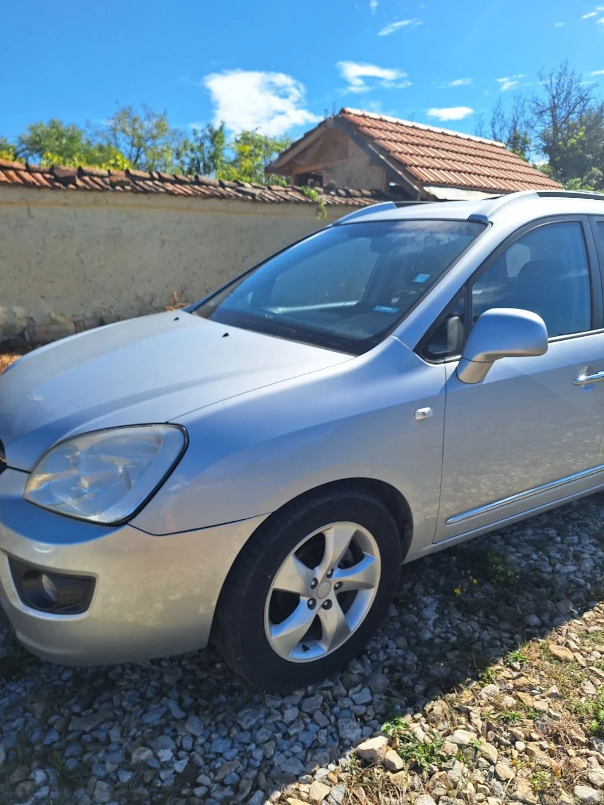 Kia Carens  - изображение 7