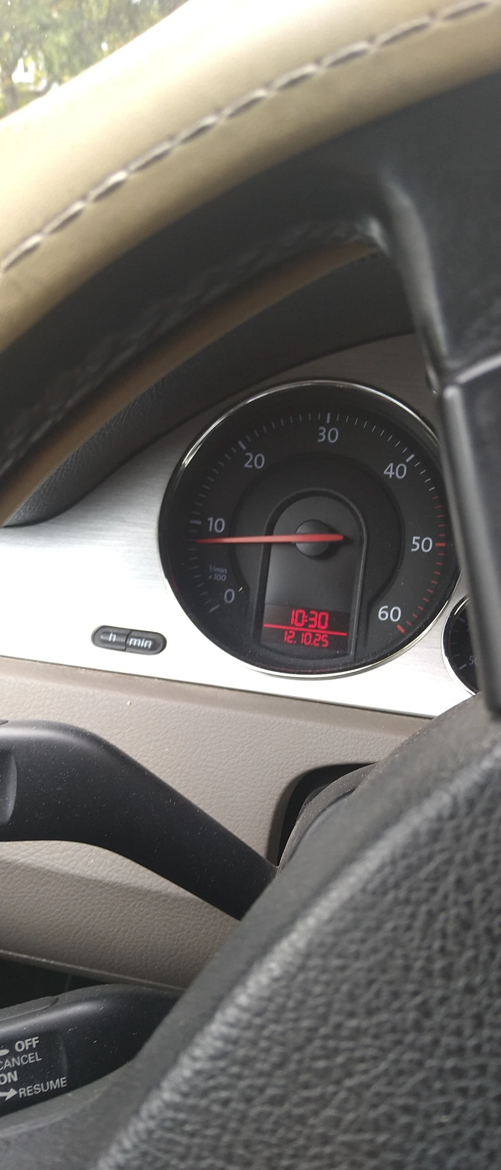 VW Passat 2.0 - изображение 8