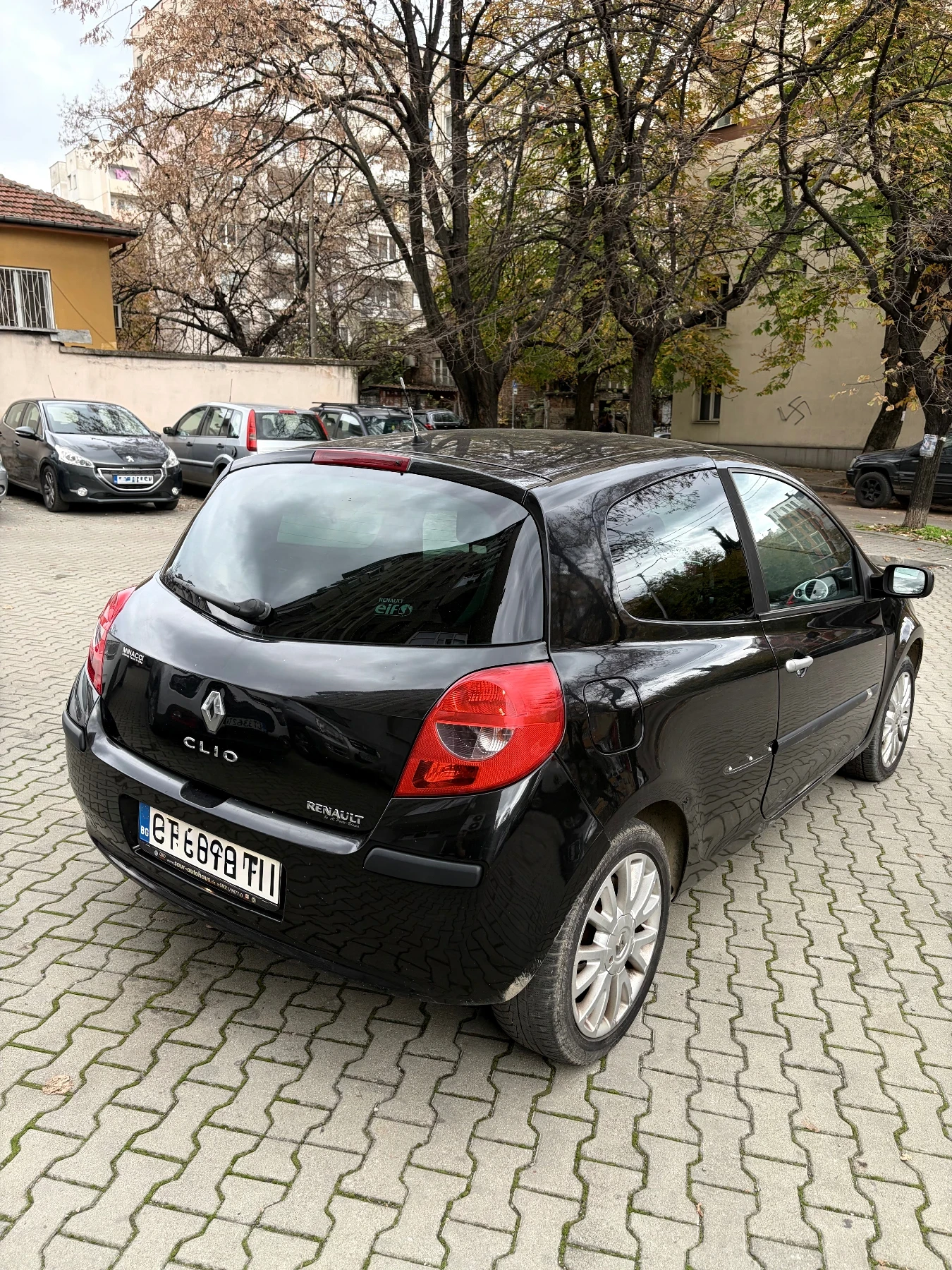 Renault Clio 2.0i - изображение 4