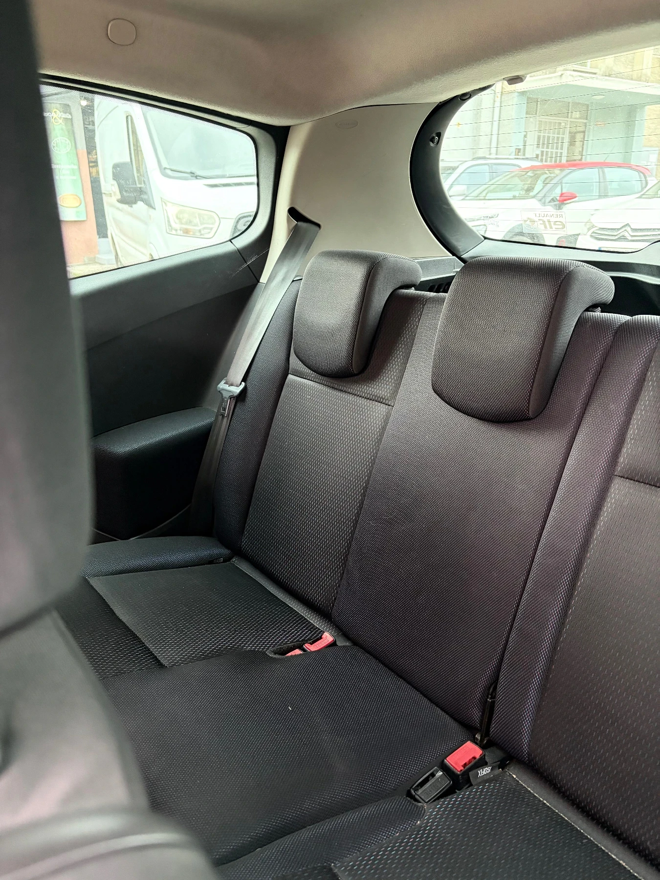 Renault Clio 2.0i - изображение 10